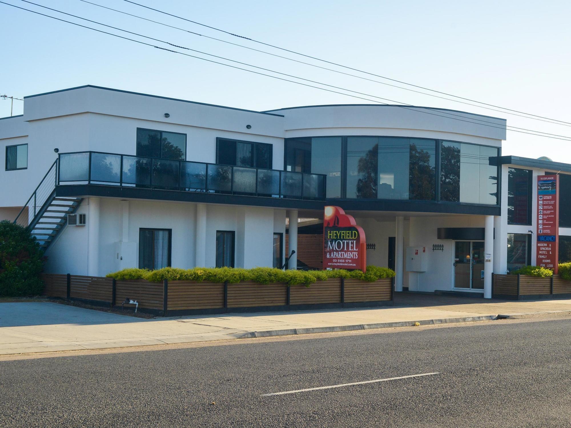 Heyfield Motel And Apartments Lakes Entrance Ngoại thất bức ảnh